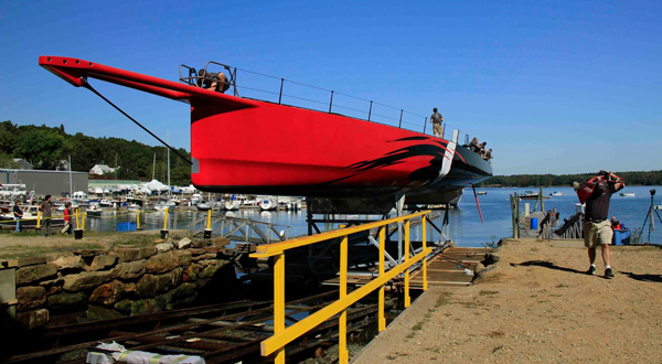 Image for article Comanche hits the water